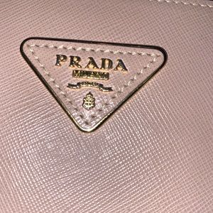 Purse luxury pink with shoulder strap